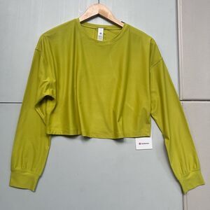 Lululemon Muscle Love Long Sleeve Shirt size 4